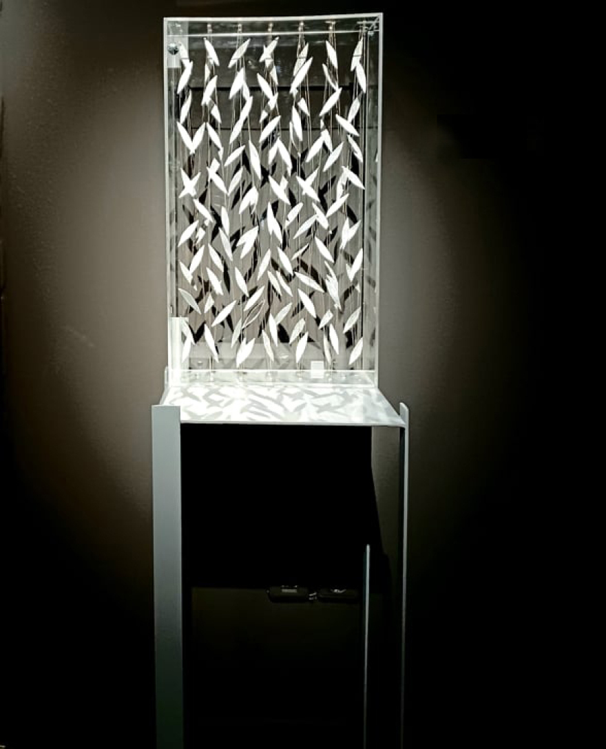 «Have A Seat»: Ομαδική έκθεση με καθίσματα - έργα τέχνης 