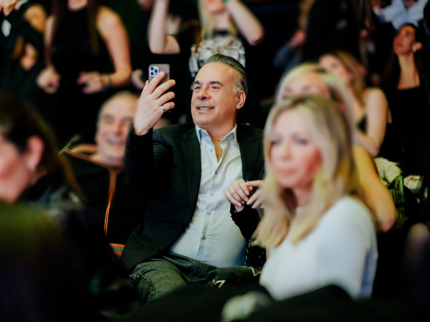  Οι επώνυμοι που διασκέδασαν στη νυχτερινή Αθήνα με τον Κωνσταντίνο Αργυρό και την Ελένη Φουρέιρα 