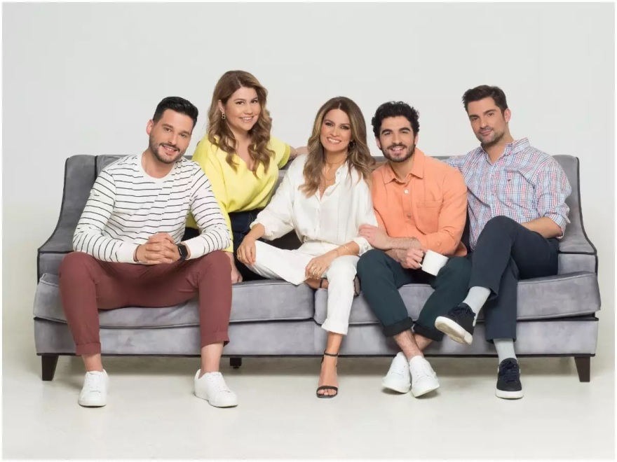 Φοίβος Παπαδάκης: Ποιος είναι ο γιος του Γιώργου Παπαδάκη που ρίχνεται στην αρένα της τηλεόρασης