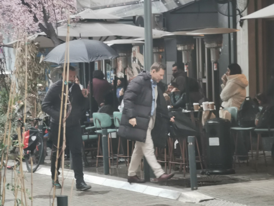 The Bricklayer: Πυροβολισμοί, καταδίωξη και τραυματισμοί στο κέντρο της Θεσσαλονίκης - Δείτε βίντεο