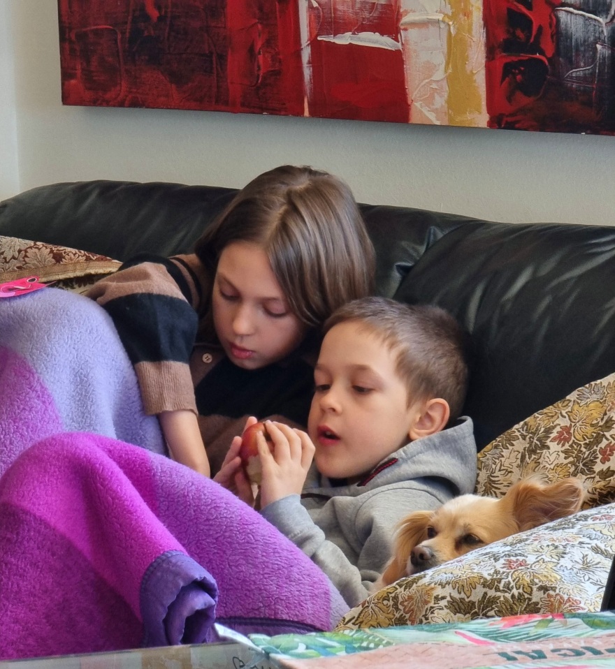 Η Οδύσσεια μιας Ουκρανής με τα δύο παιδιά της που βρήκαν καταφύγιο στην Εύβοια