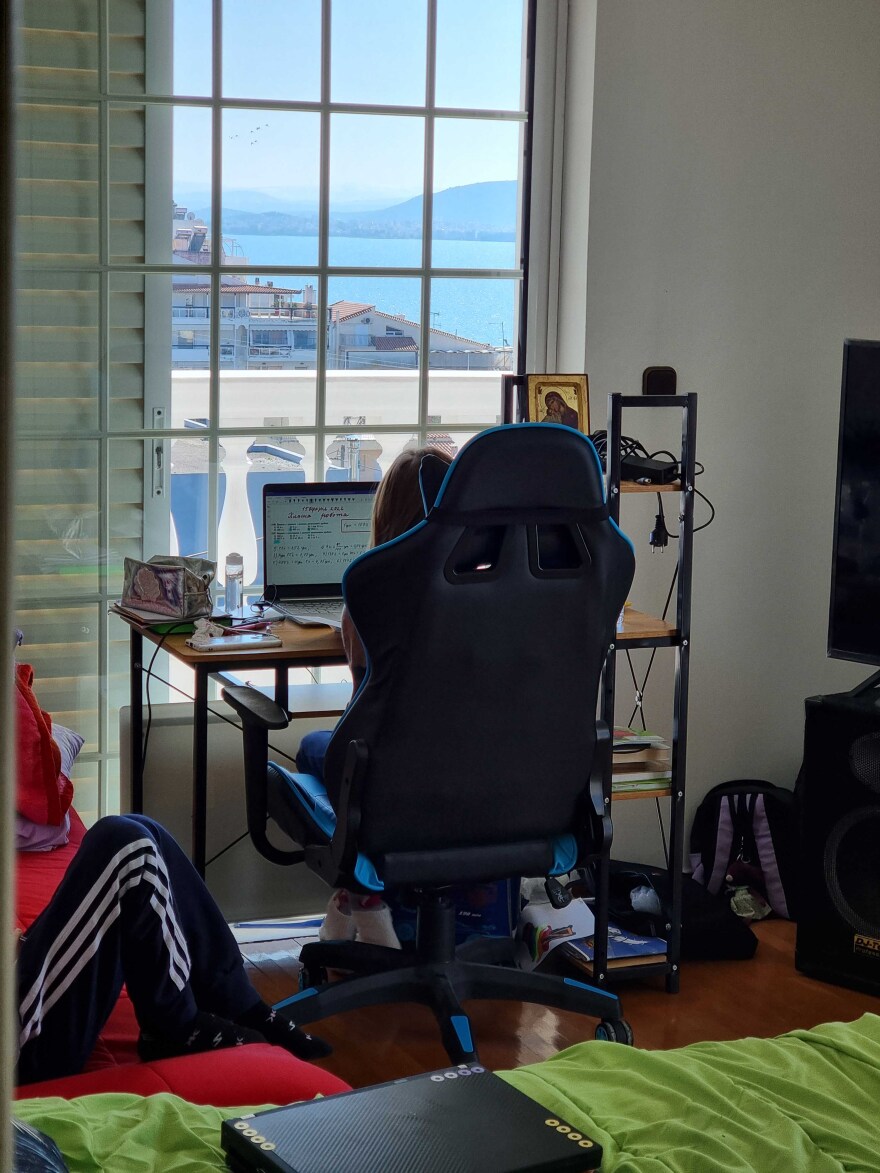 Η Οδύσσεια μιας Ουκρανής με τα δύο παιδιά της που βρήκαν καταφύγιο στην Εύβοια