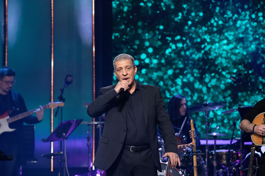 Chart Show: Είναι το απόλυτο μουσικό σόου και απόψε στις 21:00 θα «δώσει πόνο»