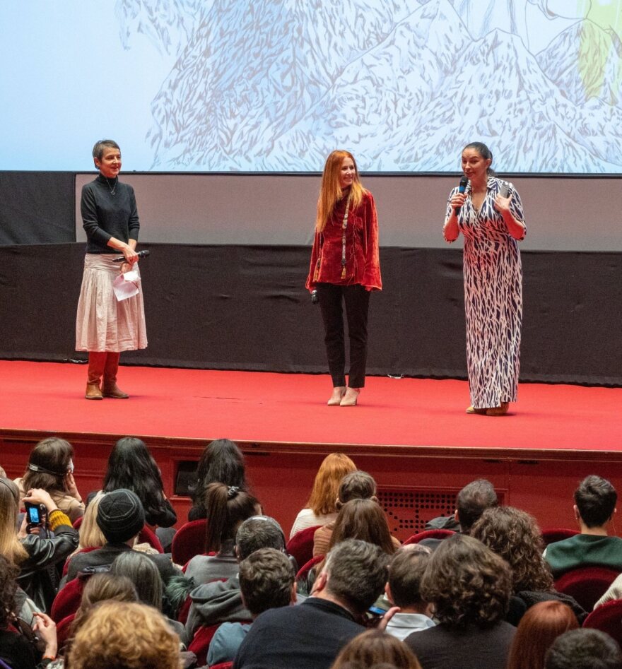 Νατάσα Σιντέγεβα: Η καναλάρχης εχθρός του Πούτιν βρίσκεται στην Ελλάδα