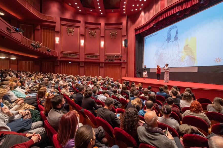 Νατάσα Σιντέγεβα: Η καναλάρχης εχθρός του Πούτιν βρίσκεται στην Ελλάδα