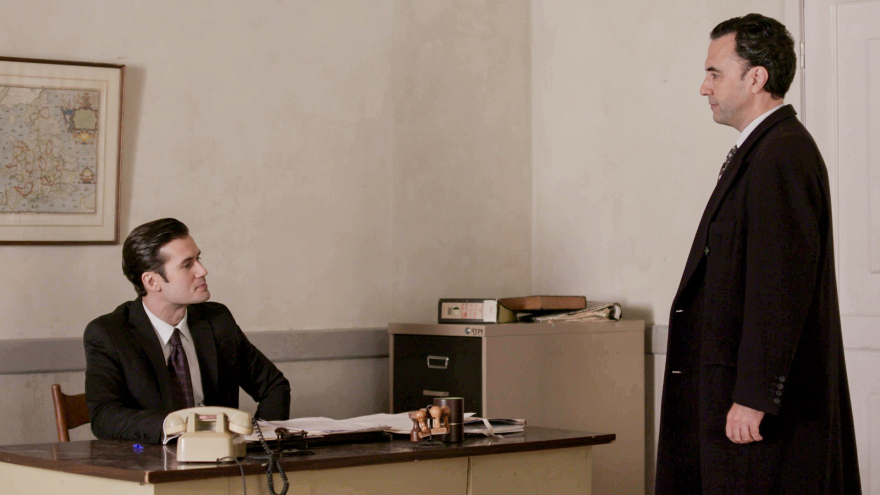 Άγριες Μέλισσες: Η Πηνελόπη μετανιώνει για το πισωγύρισμά της με τον Μελέτη