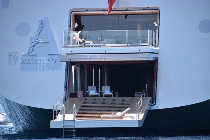 Αντρέι Mελνιτσένκο: Μας κυνηγάει άδικα η ∆ύση, λέει ο Ρώσος ολιγάρχης 