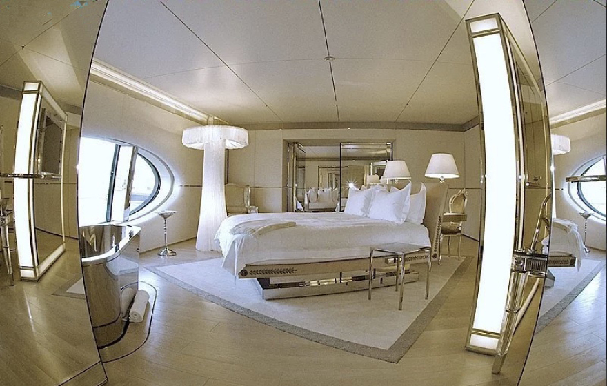 Αντρέι Mελνιτσένκο: Μας κυνηγάει άδικα η ∆ύση, λέει ο Ρώσος ολιγάρχης 