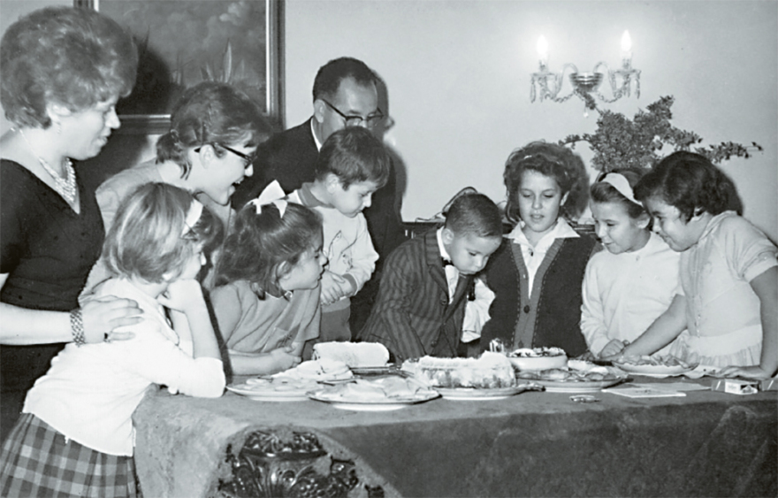 Moonshot: Το θρίλερ με το εμβόλιο της Pfizer