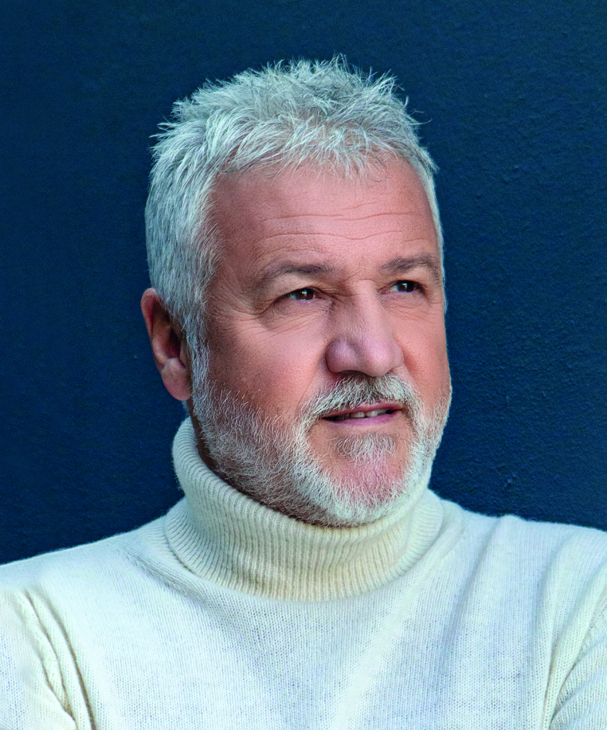 Προδημοσίευση: «Κατά Ιωάννη» του Σπύρου Πετρουλάκη