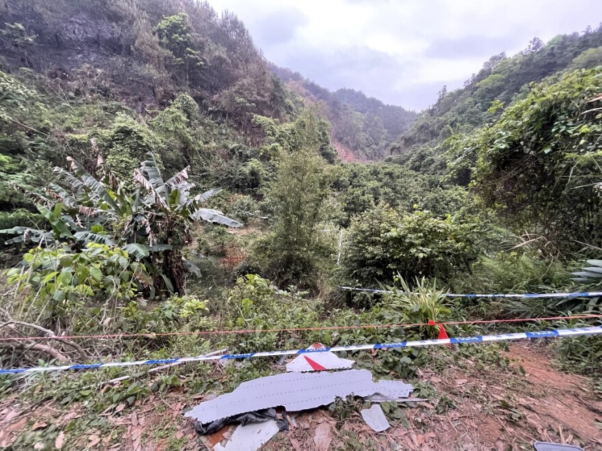 Βρέθηκε το μαύρο κουτί του κινεζικού Boeing 737