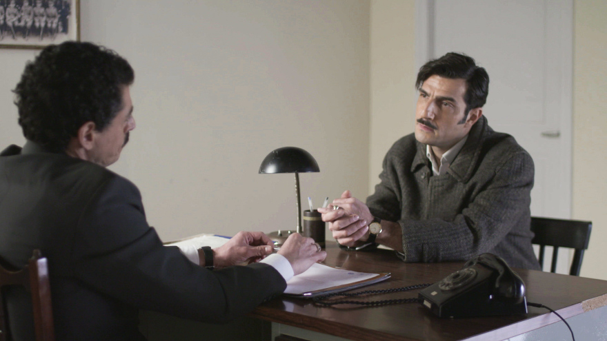 Άγριες Μέλισσες:  Η Ελένη ανησυχεί για τη συμμετοχή του Λάμπρου στην ΕΑΚ 