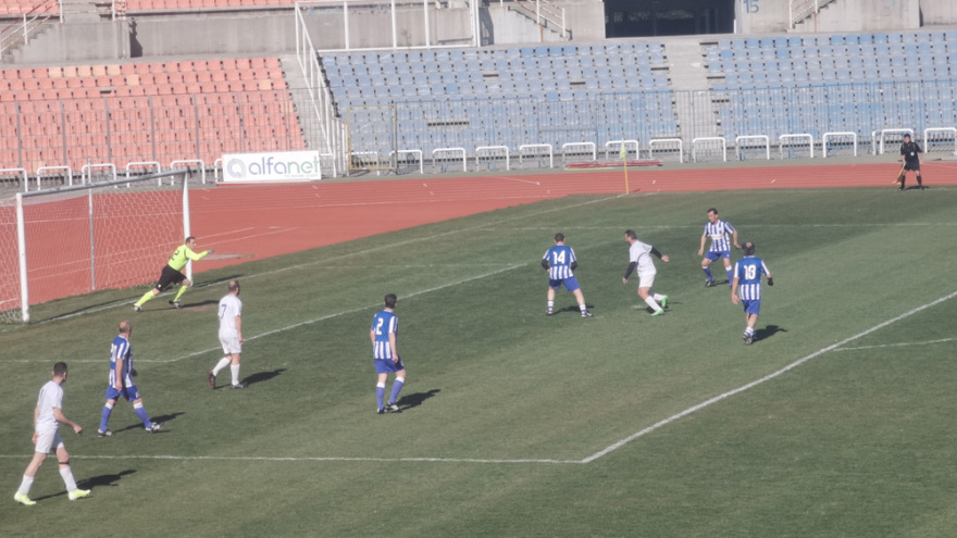 Γκολ κατά της οπαδικής βίας από βετεράνους ποδοσφαιριστές, αστυνομικούς και δημοσιογράφους στη Θεσσαλονίκη