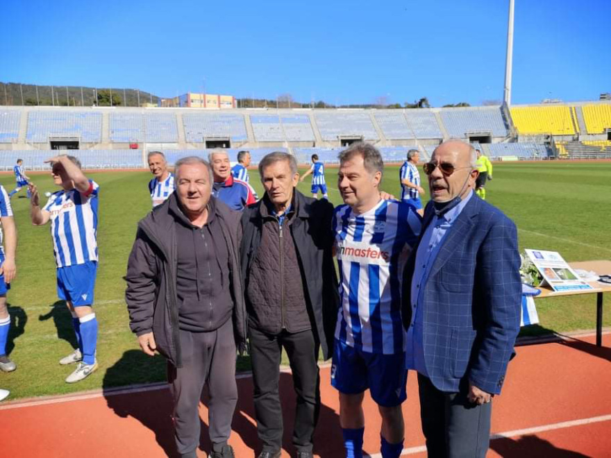 Γκολ κατά της οπαδικής βίας από βετεράνους ποδοσφαιριστές, αστυνομικούς και δημοσιογράφους στη Θεσσαλονίκη