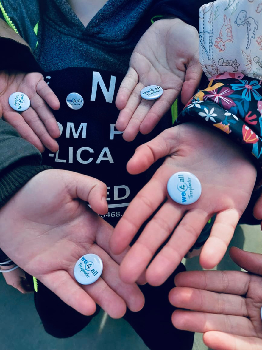 Η Sunlight Group πραγματοποιεί δενδροφυτεύσεις