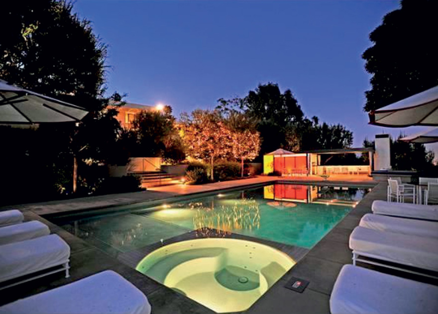 Τζένιφερ Άνιστον: Στο σπίτι των ονείρων της