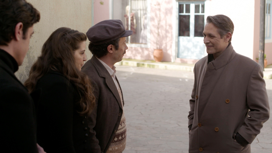 Άγριες Μέλισσες: Ο Ακύλας και ο Μελέτης οδηγούνται στο κρατητήριο