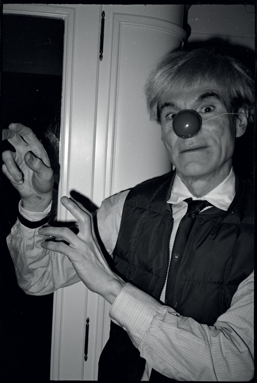 Άντι Γουόρχολ: Ο άνθρωπος πίσω από τoν μύθο