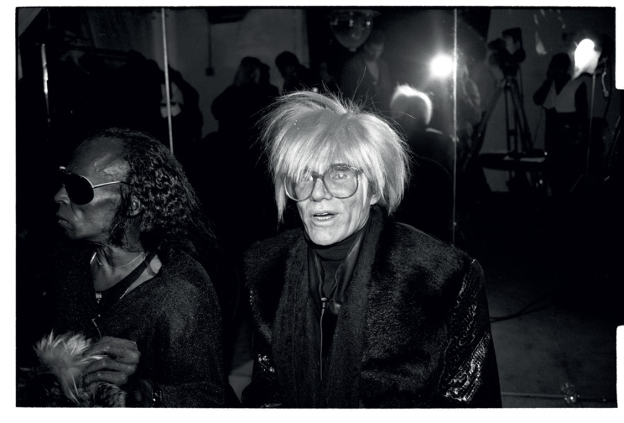 Άντι Γουόρχολ: Ο άνθρωπος πίσω από τoν μύθο