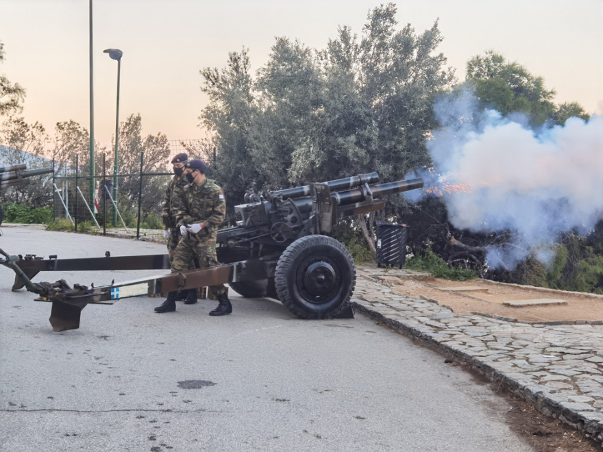Οι 21 κανονιοβολισμοί στον Λυκαβηττό για την επέτειο της 25ης Μαρτίου