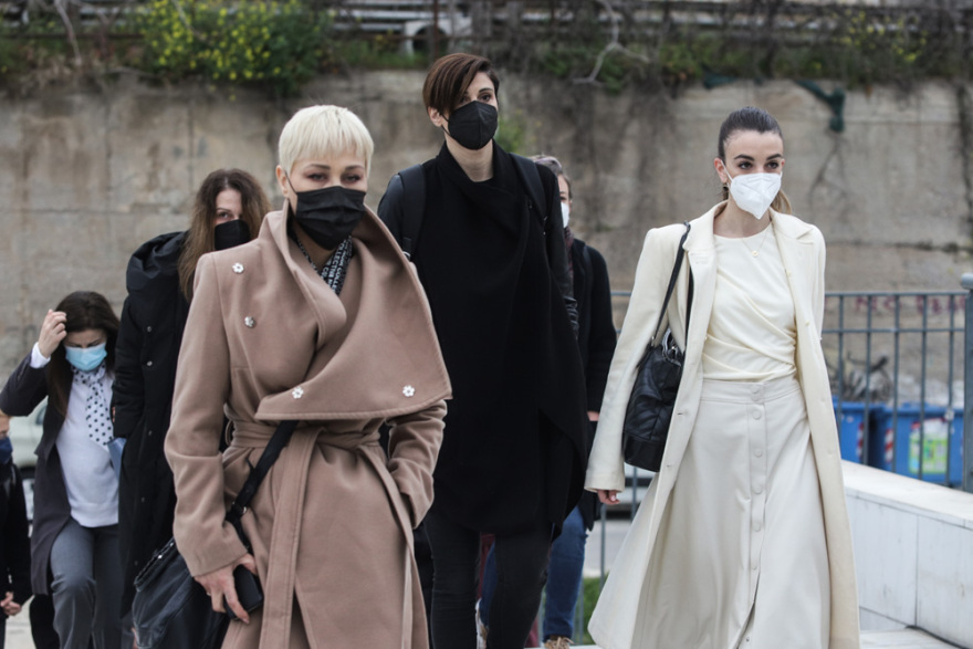 Πέτρος Φιλιππίδης: Κεκλεισμένων των θυρών η κατάθεση δυο γυναικών που τον έχουν καταγγείλει