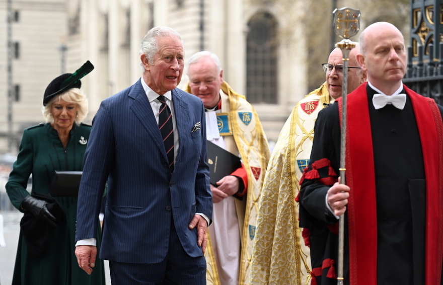 Τα δάκρυα της βασίλισσας Ελισάβετ στο μνημόσυνο για τον πρίγκιπα Φίλιππο