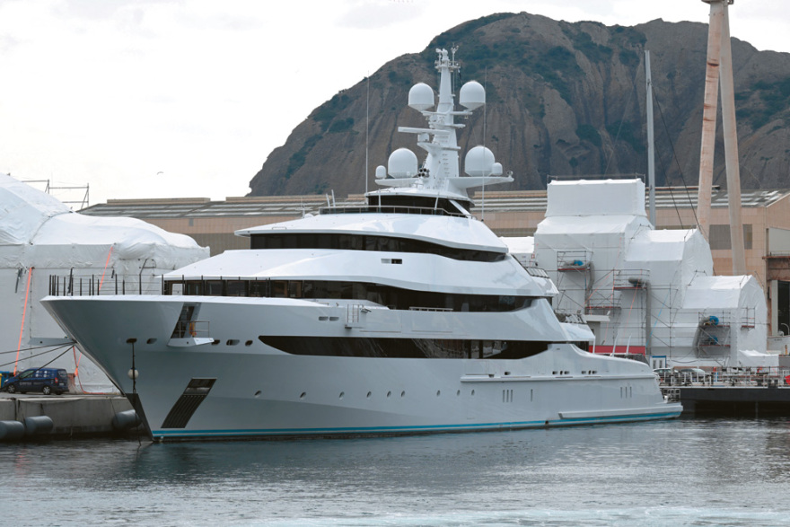 Πόλεμος στην Ουκρανία: Οι θησαυροί της ρωσικής ολιγαρχίας στα χέρια της Δύσης