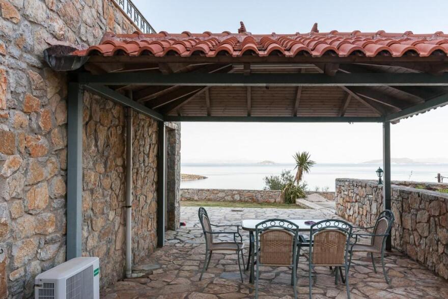 Δίκη Λιγνάδη: «Με απειλούσε πως θα μου ρίξει οξύ στο πρόσωπο» ισχυρίζεται ο δεύτερος μηνυτής του 