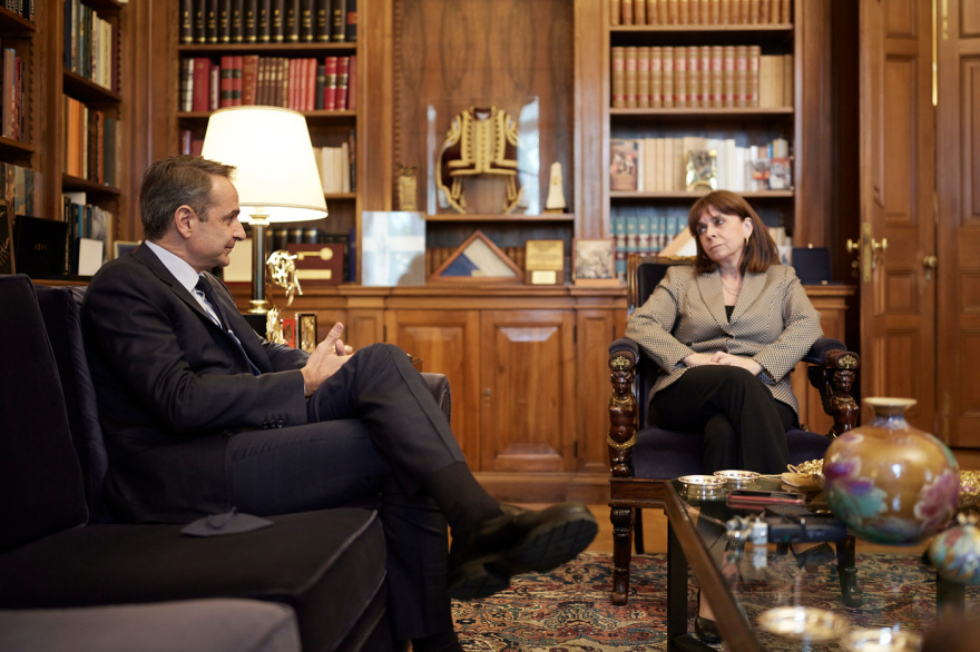 Μητσοτάκης σε Σακελλαροπούλου: Να προετοιμαστούμε για παρατεταμένη αστάθεια - Το μυαλό μας σε όσους μένουν στο νοίκι 