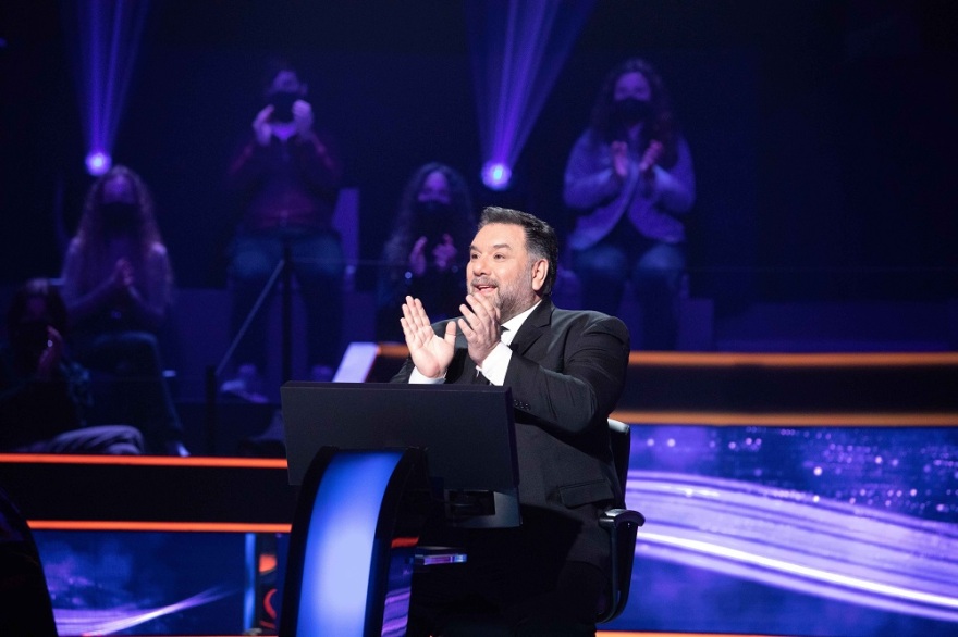 Ποιος θέλει να γίνει εκατομμυριούχος: Ξεκίνησαν τα γυρίσματα με τον Γρηγόρη Αρναούτογλου