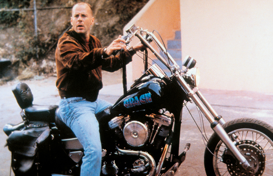 Ο Μπρους Γουίλις, οι γυναίκες της ζωής του και η διάγνωση με αφασία