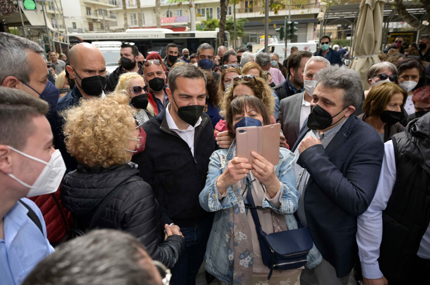 Τσίπρας από το Ηράκλειο Κρήτης: Η ρήτρα αναπροσαρμογής είναι η ρήτρα αισχροκέρδειας Μητσοτάκη