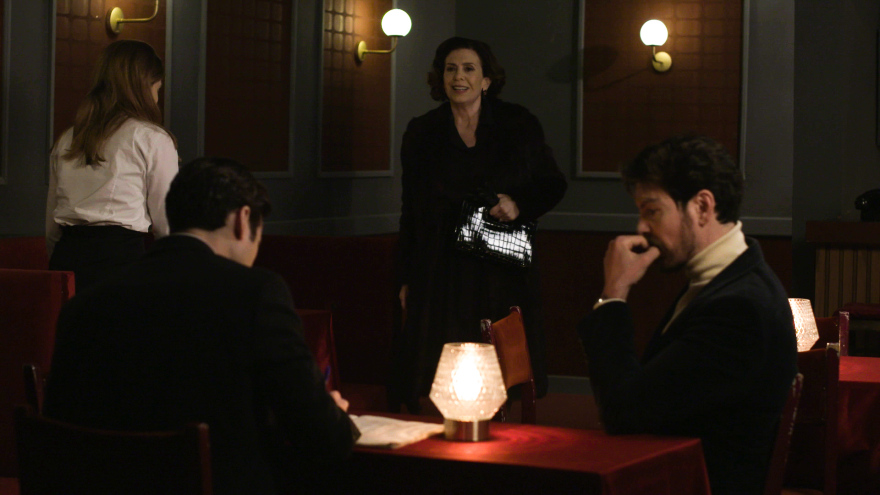 Άγριες Μέλισσες: Η Ελένη είναι σίγουρη για την ενοχή του Δούκα