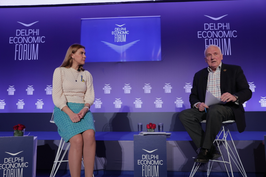 Φόρουμ των Δελφών: Προβληματισμός για τον πόλεμο στην Ουκρανία και τις επιπτώσεις της ενεργειακής κρίσης