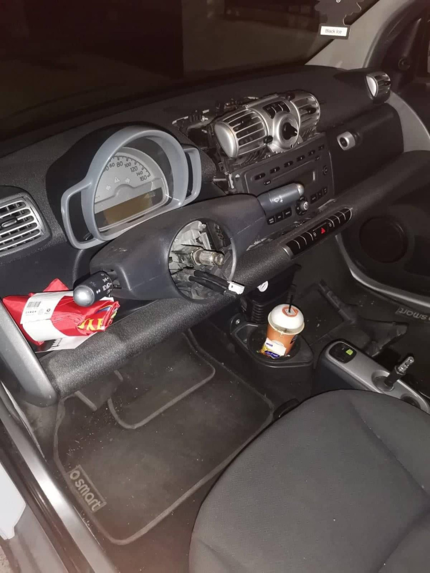 Νέο «χτύπημα» της ΕΛΑΣ στις συμμορίες που κλέβουν αυτοκίνητα και πουλάνε τα εξαρτήματα ως ανταλλακτικά - Δείτε φωτογραφίες