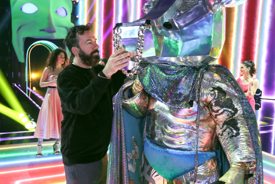 The Masked Singer: Δείτε backstage φωτογραφίες από το δεύτερο επεισόδιο που θα προβληθεί απόψε