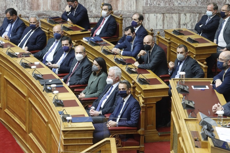 Όσα έγιναν στην Ολομέλεια στην ομιλία Ζελένσκι - Το χειροκρότημα και οι απουσίες