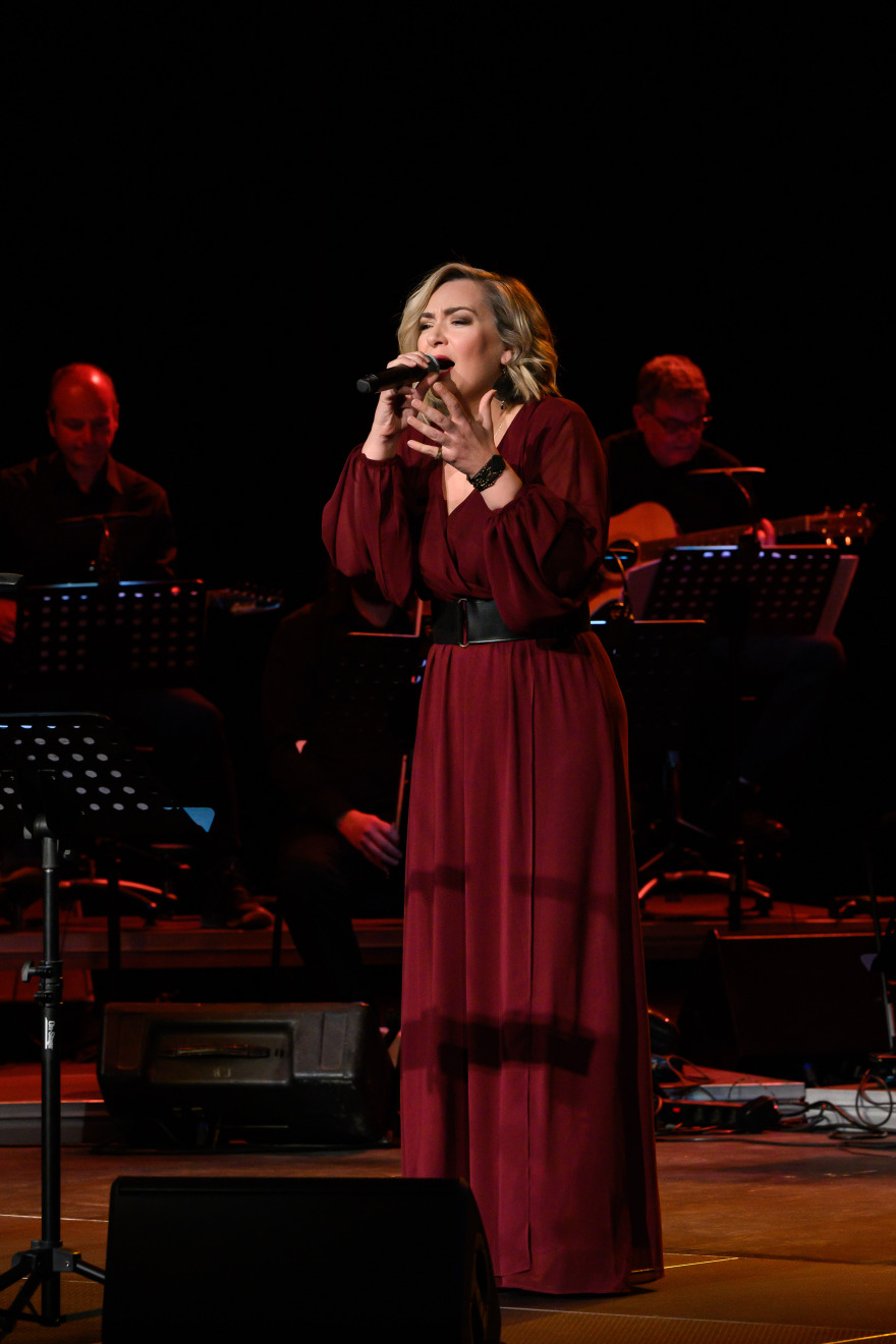 Τα λογοκριμένα: Με μεγάλη επιτυχία πραγματοποιήθηκε η μουσική παράσταση του Κώστα Μακεδόνα