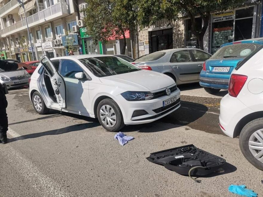 Θεσσαλονίκη: 40χρονος παρασύρθηκε από αυτοκίνητο - Νοσηλεύεται διασωληνωμένος