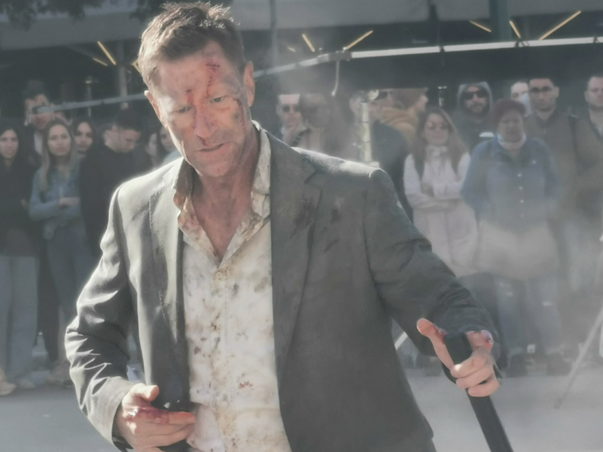 The Bricklayer: Πυροβολισμοί και κυνηγητό στην πλατεία Αριστοτέλους - Δείτε βίντεο