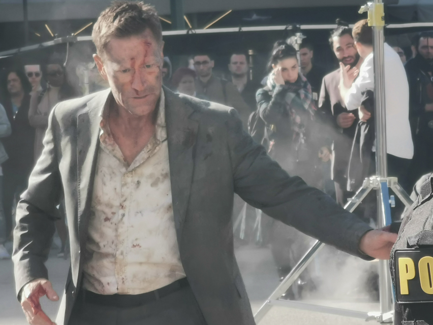 The Bricklayer: Πυροβολισμοί και κυνηγητό στην πλατεία Αριστοτέλους - Δείτε βίντεο