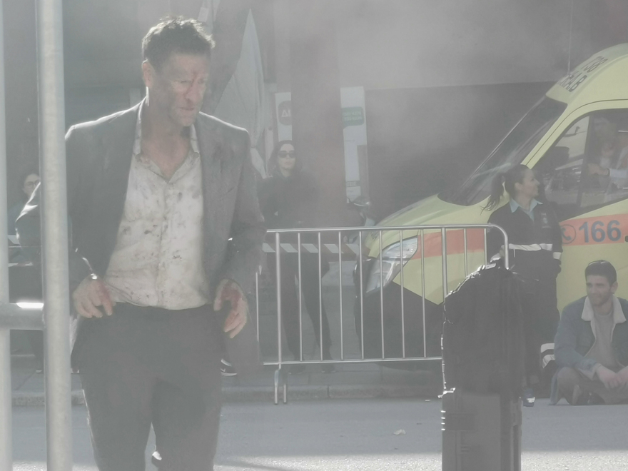 The Bricklayer: Πυροβολισμοί και κυνηγητό στην πλατεία Αριστοτέλους - Δείτε βίντεο