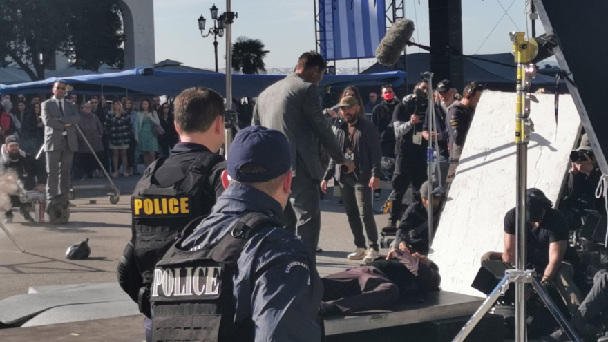 The Bricklayer: Πυροβολισμοί και κυνηγητό στην πλατεία Αριστοτέλους - Δείτε βίντεο