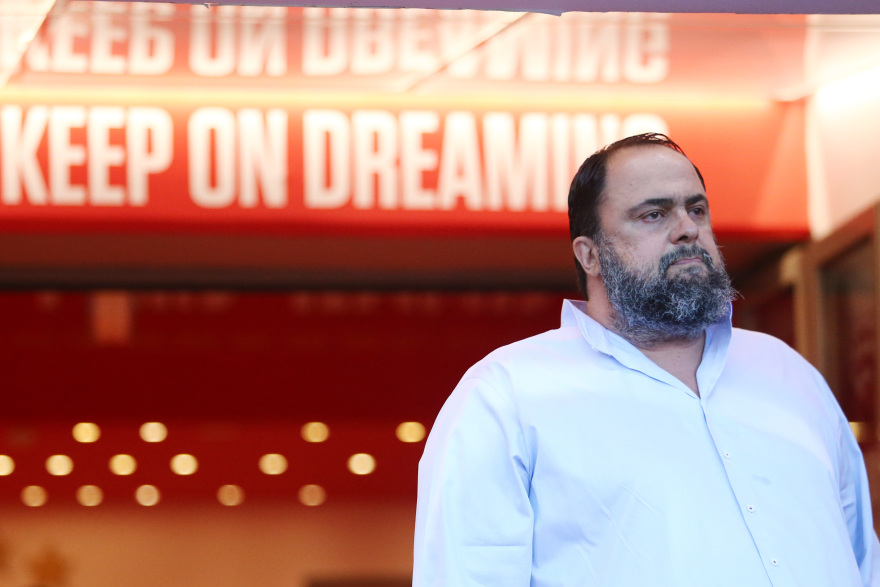 Πόλεμος στην Ουκρανία: Ιστορικό φιλικό του Ολυμπιακού με τη Σαχτάρ - Ποιοι επώνυμοι έδωσαν το «παρών» στο «Γ. Καραϊσκάκης» 