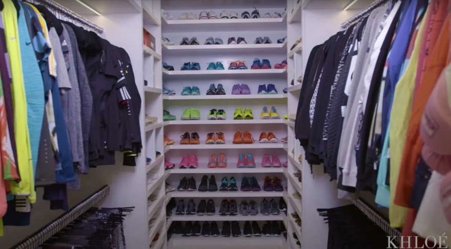 Οκτώ διάσημες κυρίες μας δείχνουν τις ντουλάπες τους - Βίντεο και φωτογραφίες