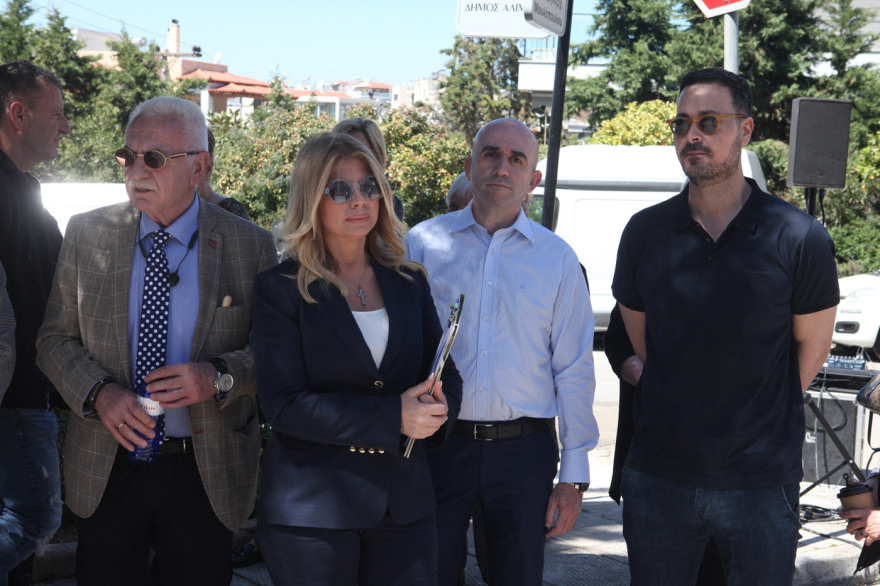 Γιώργος Καραϊβάζ: Τελέστηκε τρισάγιο στον τόπο που τον δολοφόνησαν