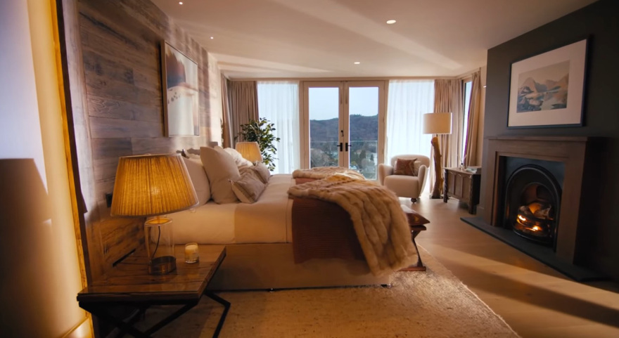 Νοσοκόμα στη Βρετανία κέρδισε βίλα 3 εκατομμυρίων με ένα λαχείο 20 λιρών!