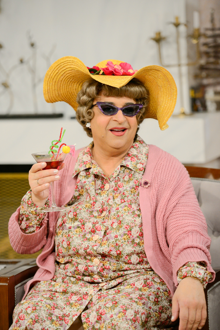 «Super Mammy»:  Η Χαρίκλεια έχει απόψε ένα μυστικό