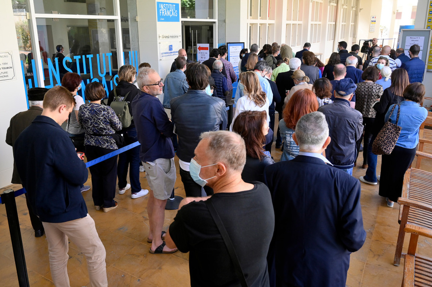 Γαλλικές εκλογές: Νικητής του πρώτου γύρου ο Μακρόν με 27,6% έναντι 23,4% της Λεπέν με καταμετρημένο το 97%