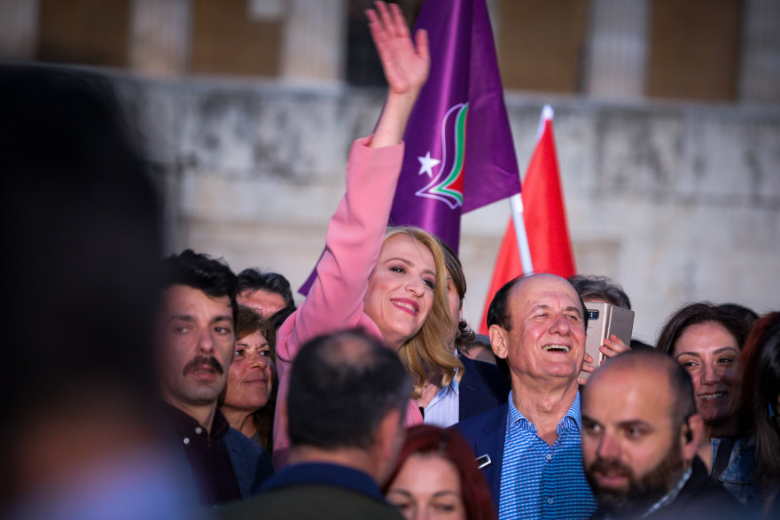 Η επιστροφή του Θύμιου Λυμπερόπουλου στον συνδικαλισμό και στην προεδρία των οδηγών ταξί